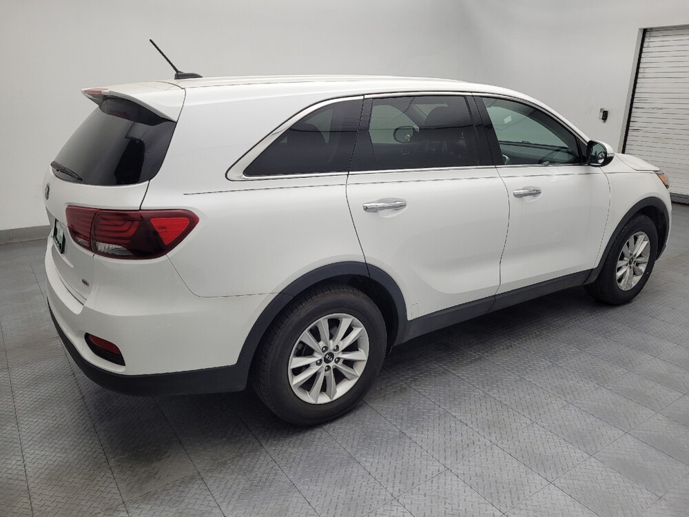 2020 Kia Sorento in Winston-Salem, NC 27103 - 18130652 10