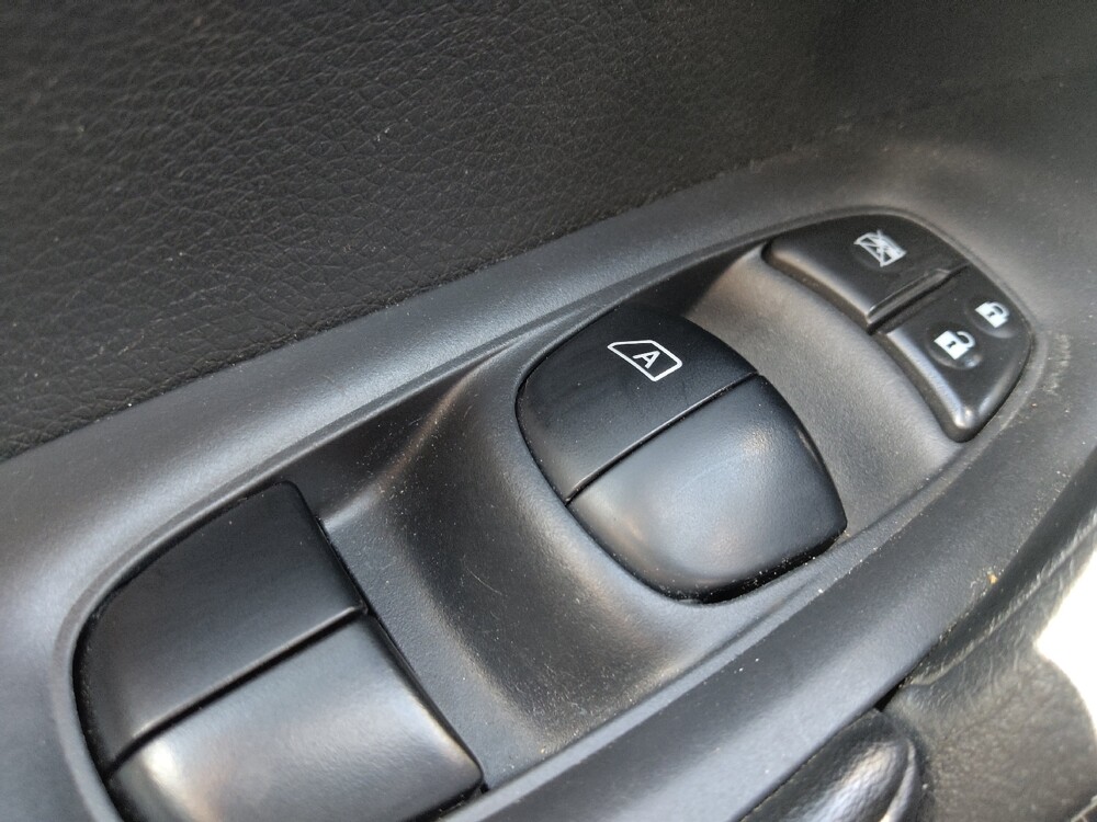 2018 Nissan Rogue in Winston-Salem, NC 27103 - 18130653 27