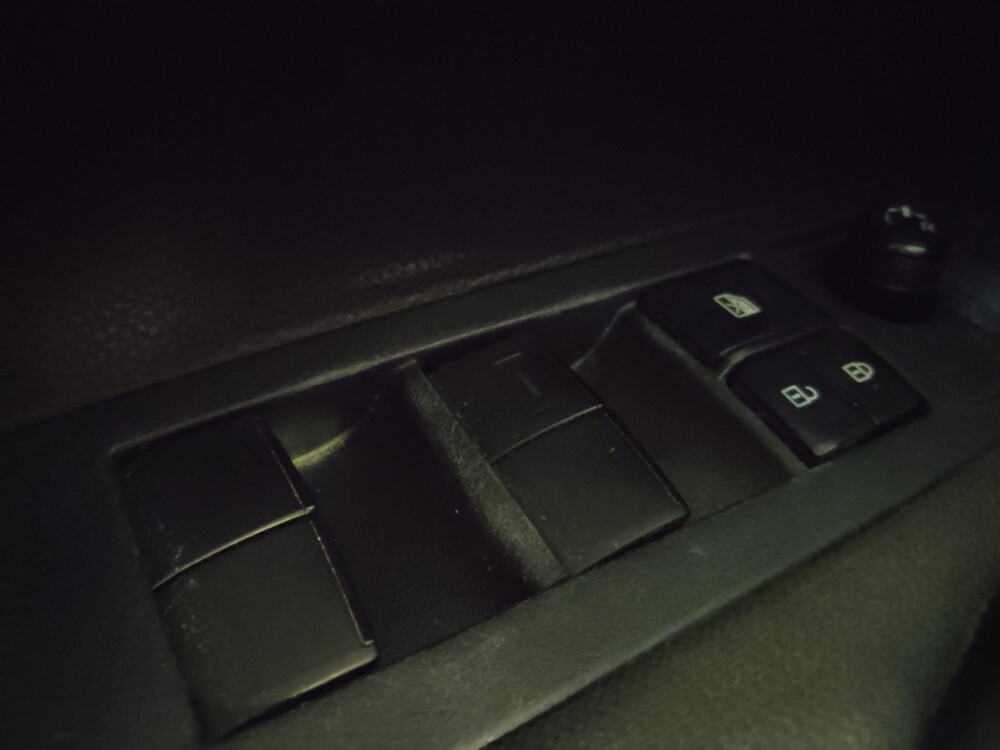 2020 Toyota Corolla in Greensboro, NC 27407 - 18130654 27