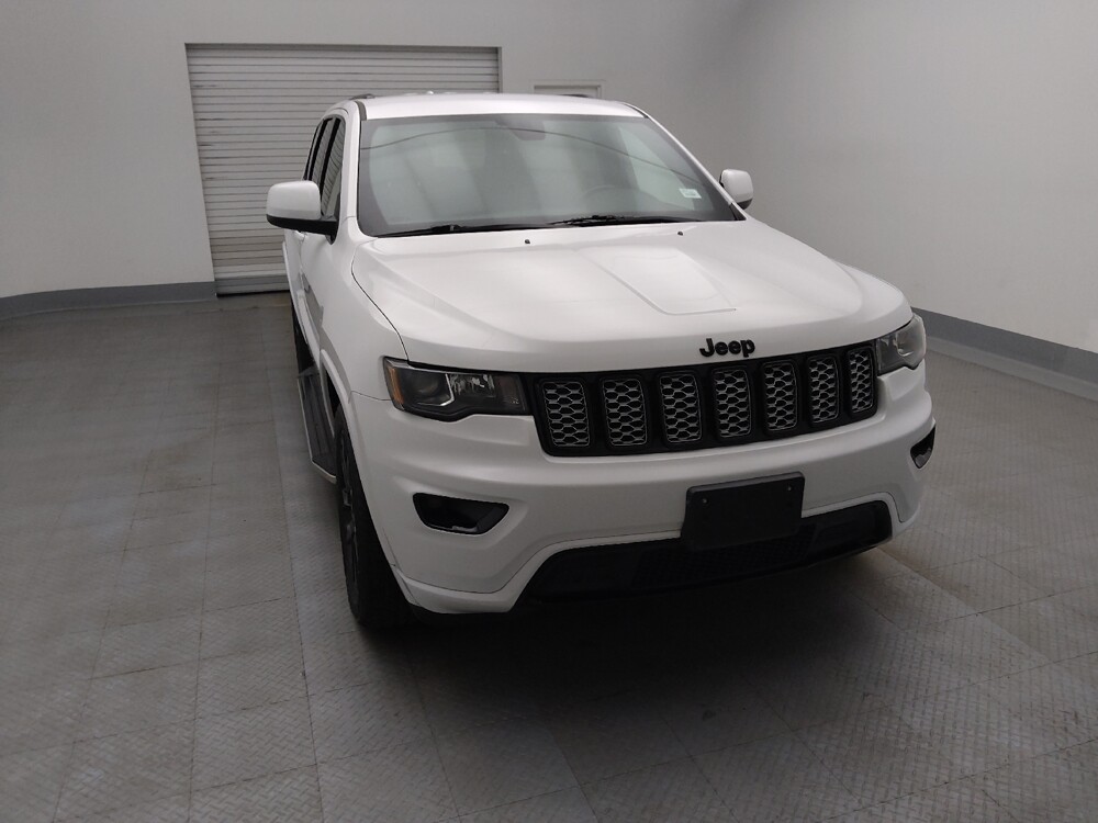 2019 Jeep Grand Cherokee in Albuquerque, NM 87123 - 18130666 14