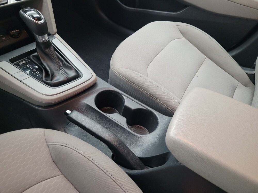 2020 Hyundai Elantra in Antioch, TN 37013 - 18130675 26