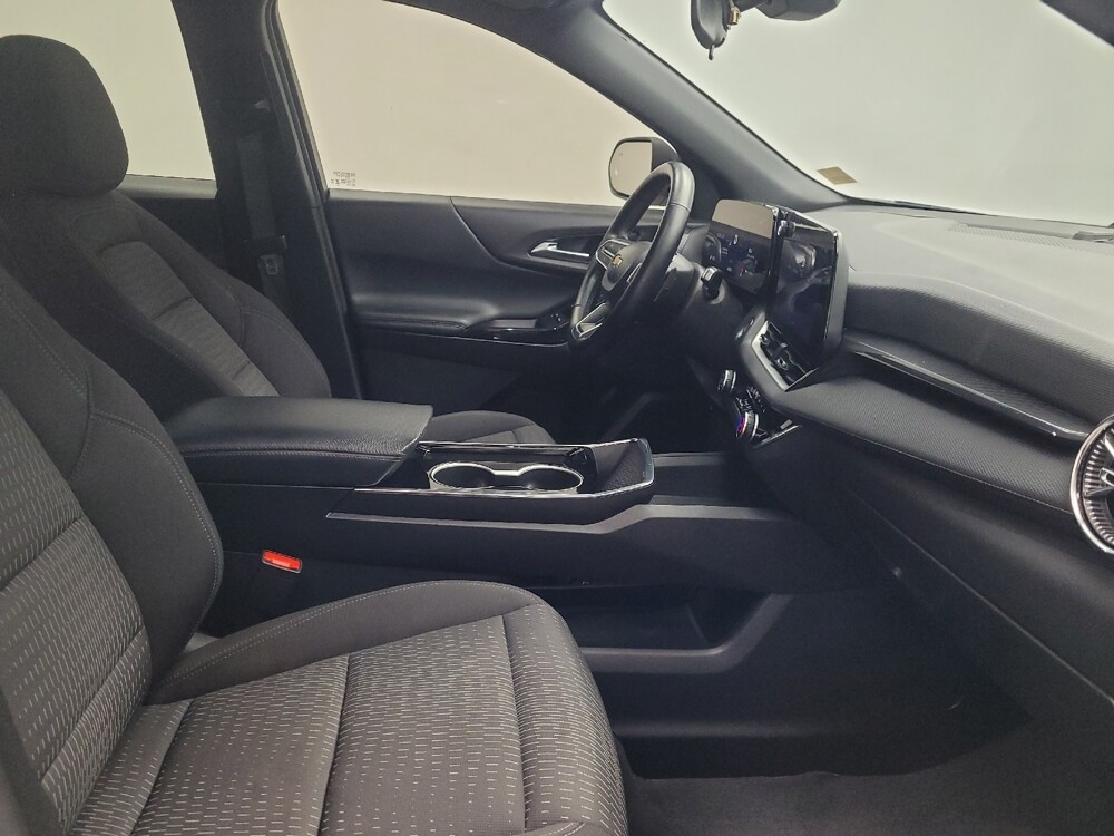 2025 Chevrolet Equinox in Memphis, TN 38115 - 18130681 21