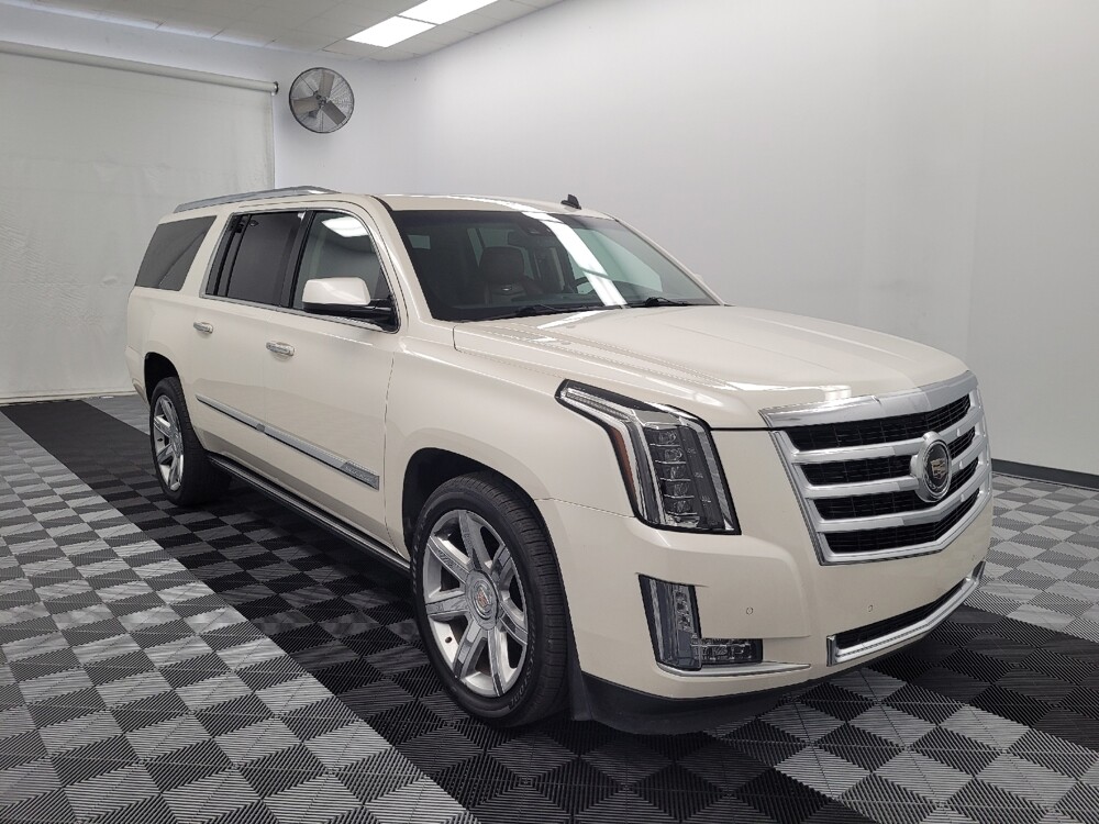 2015 Cadillac Escalade ESV in Houston, TX 77060 - 18130688 13