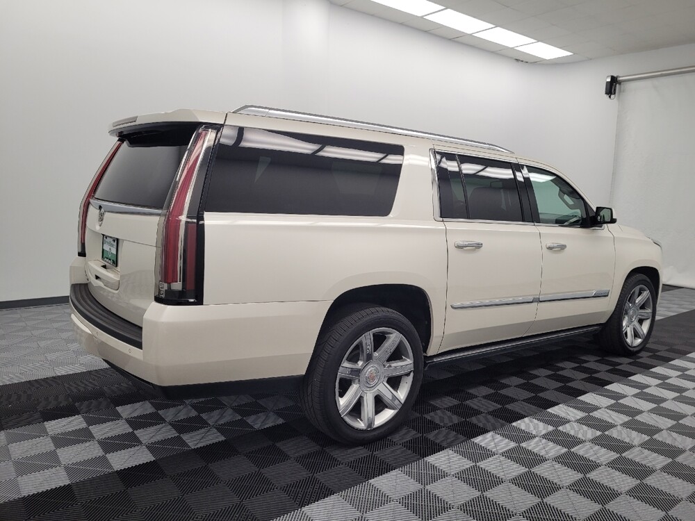 2015 Cadillac Escalade ESV in Houston, TX 77060 - 18130688 10