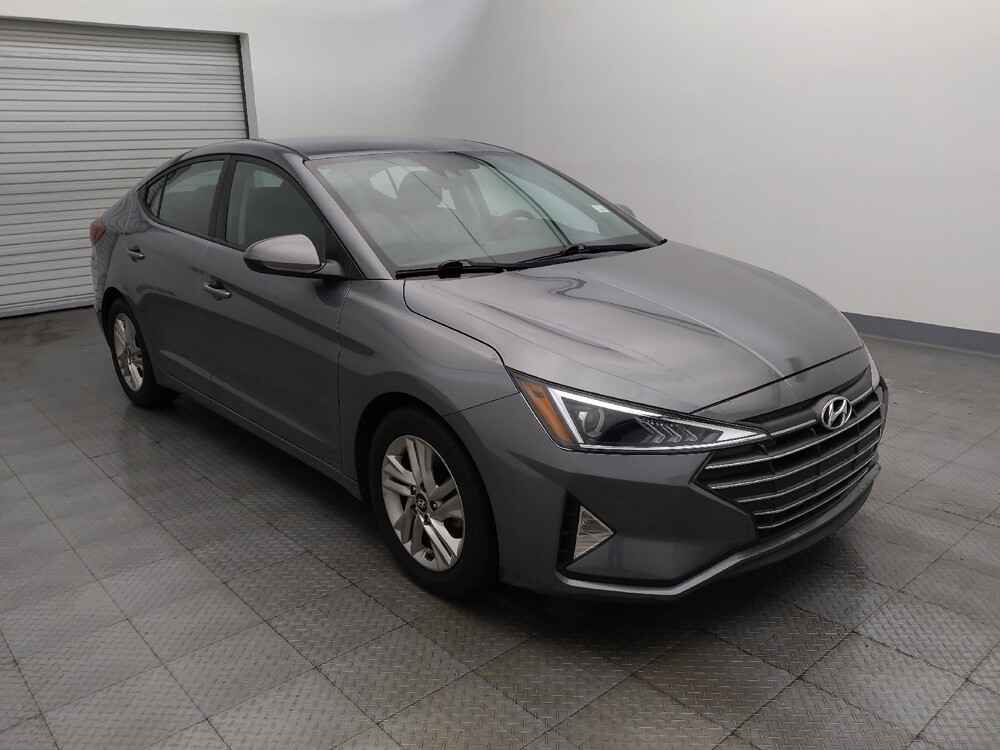 2019 Hyundai Elantra in Houston, TX 77060 - 18130689 13