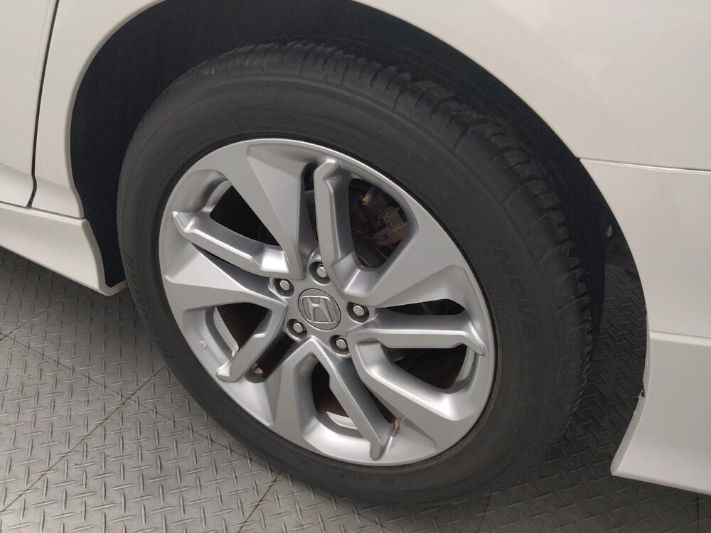 2019 Honda Accord in Houston, TX 77034 - 18130692 31