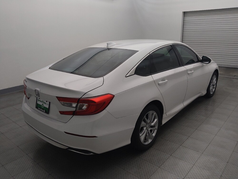 2019 Honda Accord in Houston, TX 77034 - 18130692 9