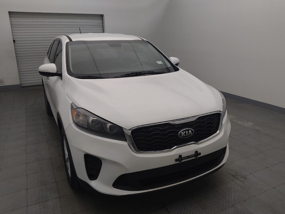 2020 Kia Sorento in Houston, TX 77034 - 18130697 14