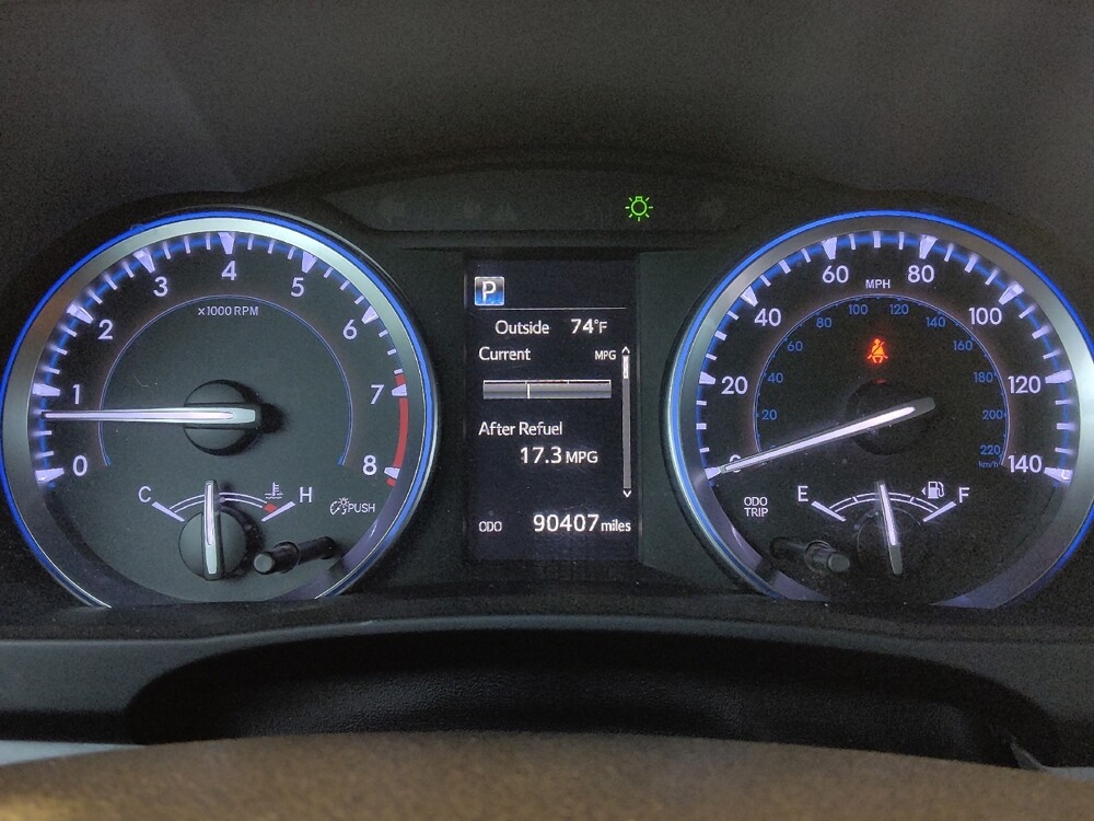 2018 Toyota Highlander in Metairie, LA 70006 - 18130698 23