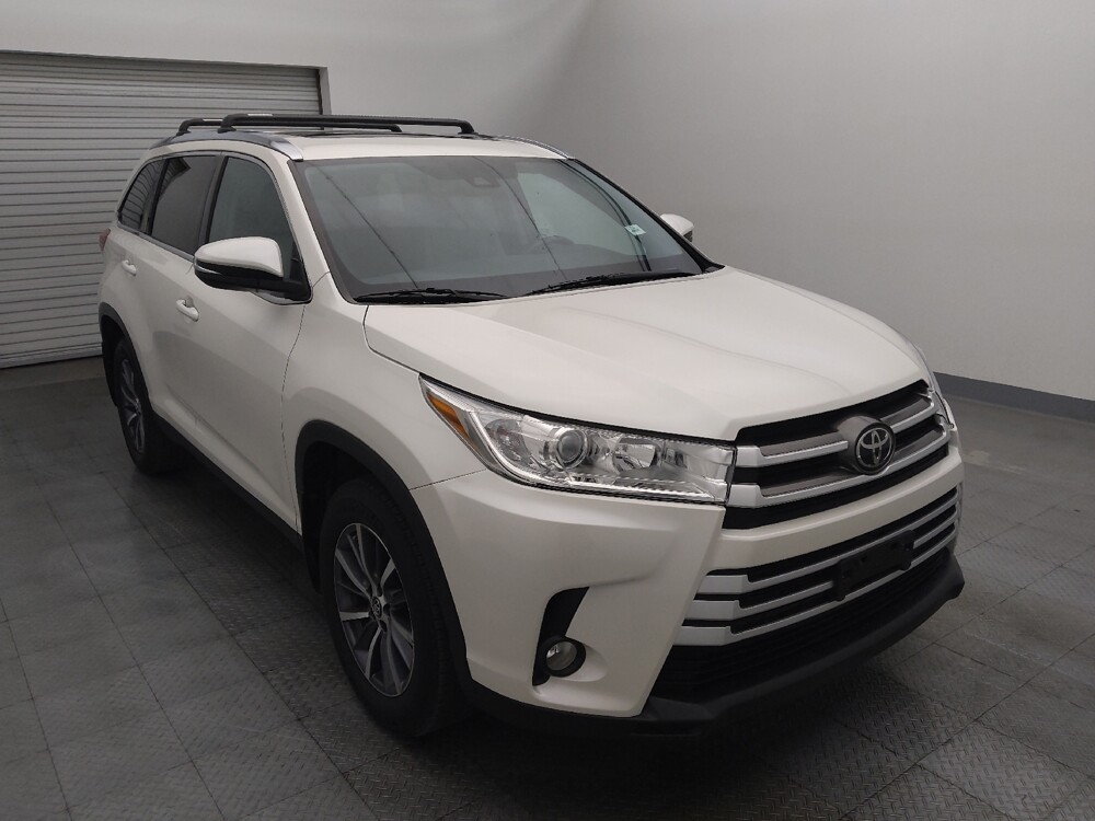 2019 Toyota Highlander in Round Rock, TX 78664 - 18130701 13