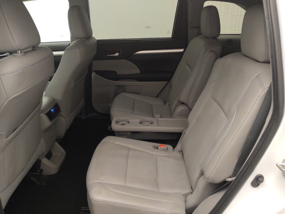 2019 Toyota Highlander in Round Rock, TX 78664 - 18130701 18