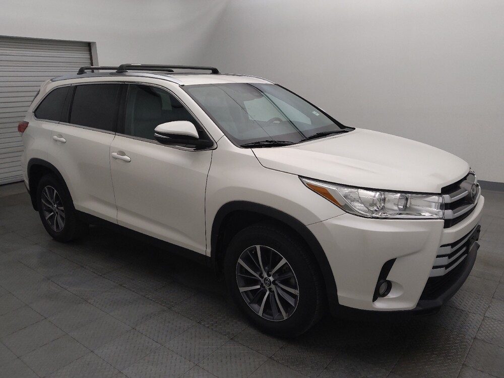 2019 Toyota Highlander in Round Rock, TX 78664 - 18130701 11