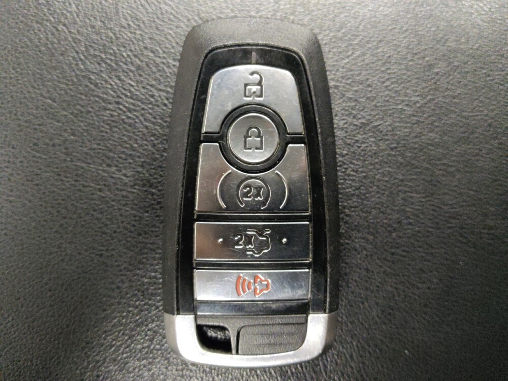 2018 Ford Edge in Round Rock, TX 78664 - 18130709 32