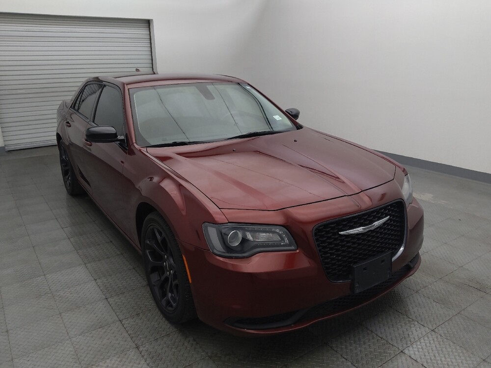 2019 Chrysler 300 in Tyler, TX 75701 - 18130711 13