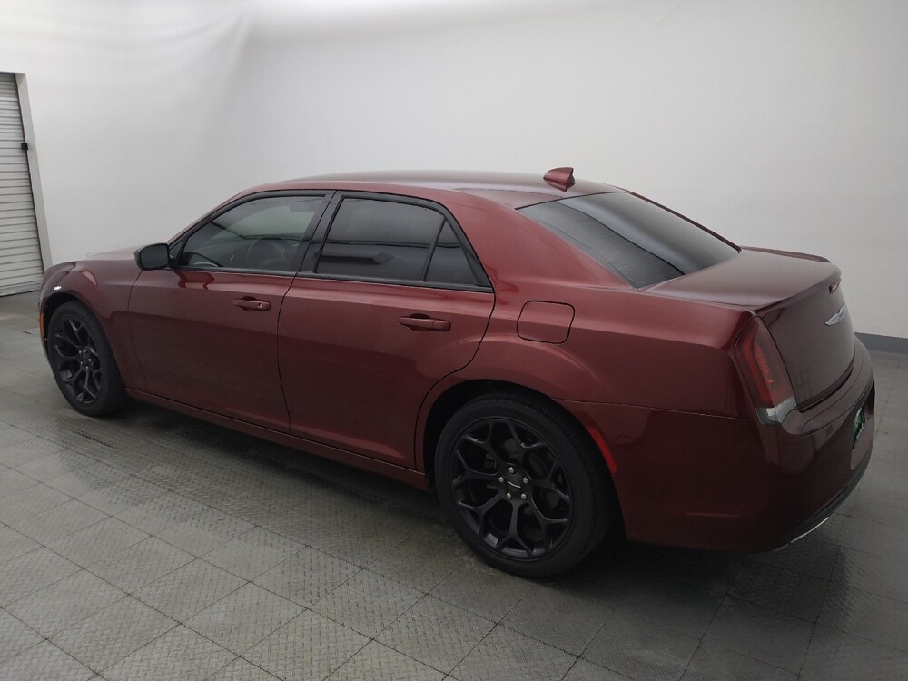 2019 Chrysler 300 in Tyler, TX 75701 - 18130711 3