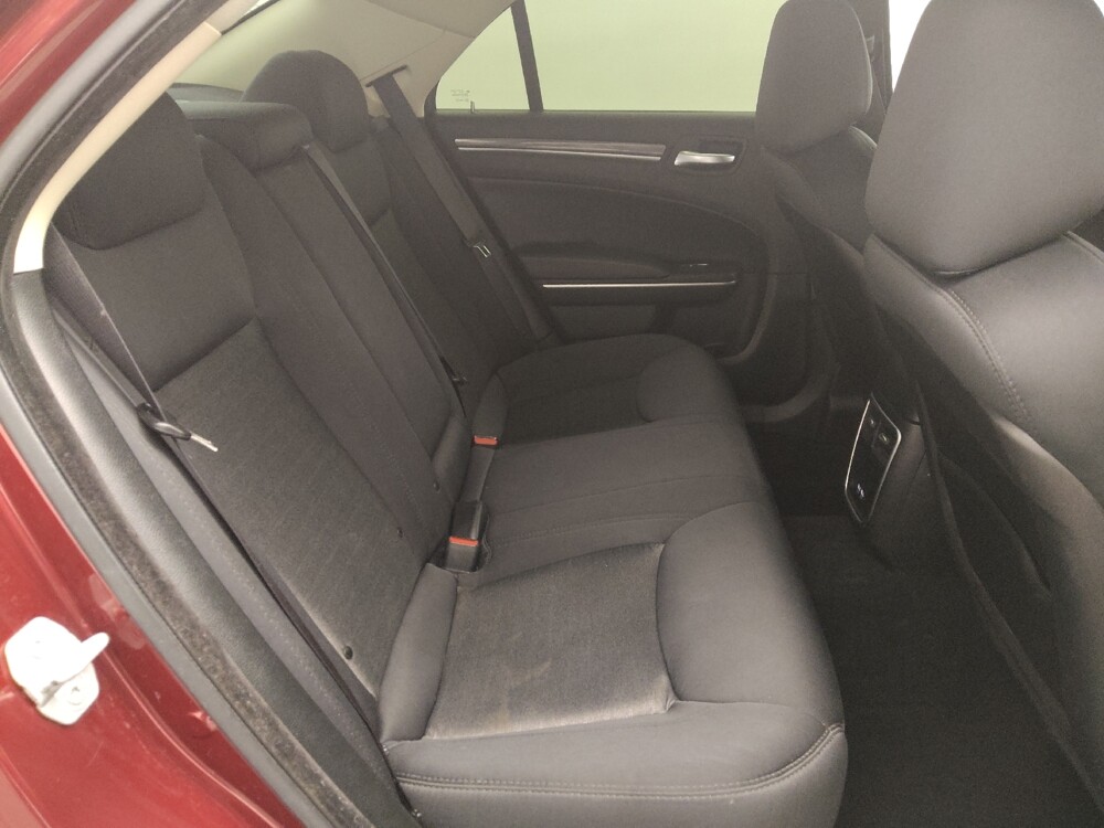 2019 Chrysler 300 in Tyler, TX 75701 - 18130711 19