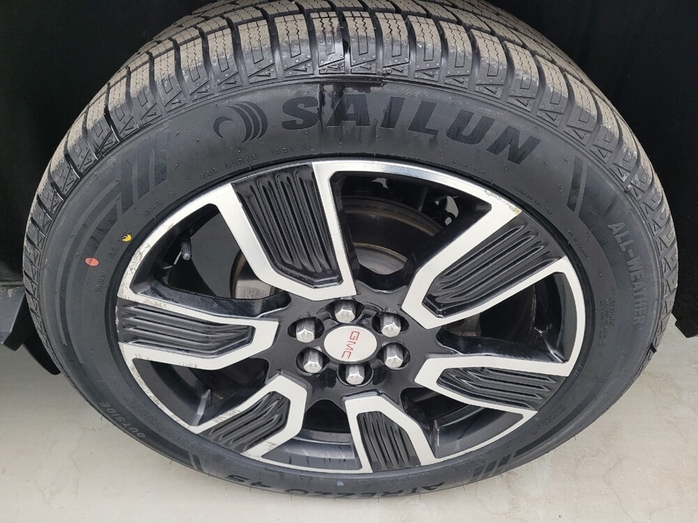 2019 GMC Acadia in Columbus, OH 43228 - 18130715 31