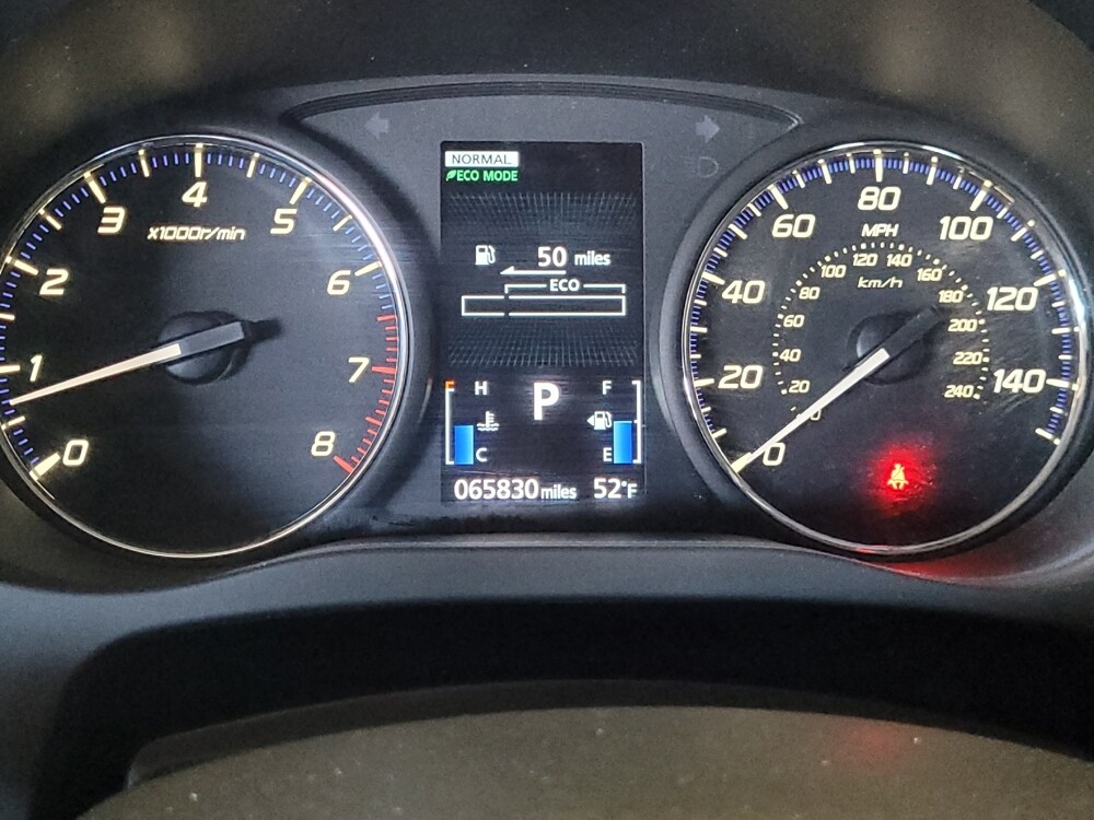 2016 Mitsubishi Outlander in Pittsburgh, PA 15237 - 18130720 23