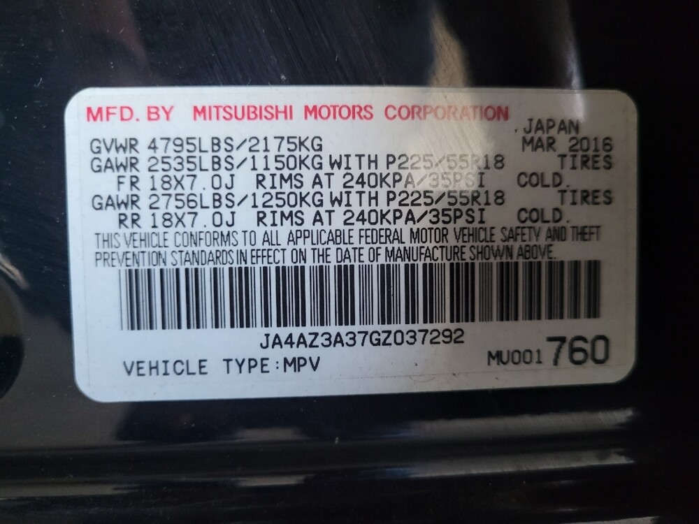2016 Mitsubishi Outlander in Pittsburgh, PA 15237 - 18130720 33