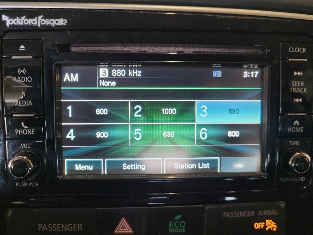 2016 Mitsubishi Outlander in Pittsburgh, PA 15237 - 18130720 25