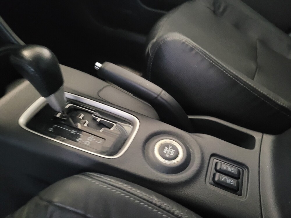 2016 Mitsubishi Outlander in Pittsburgh, PA 15237 - 18130720 26