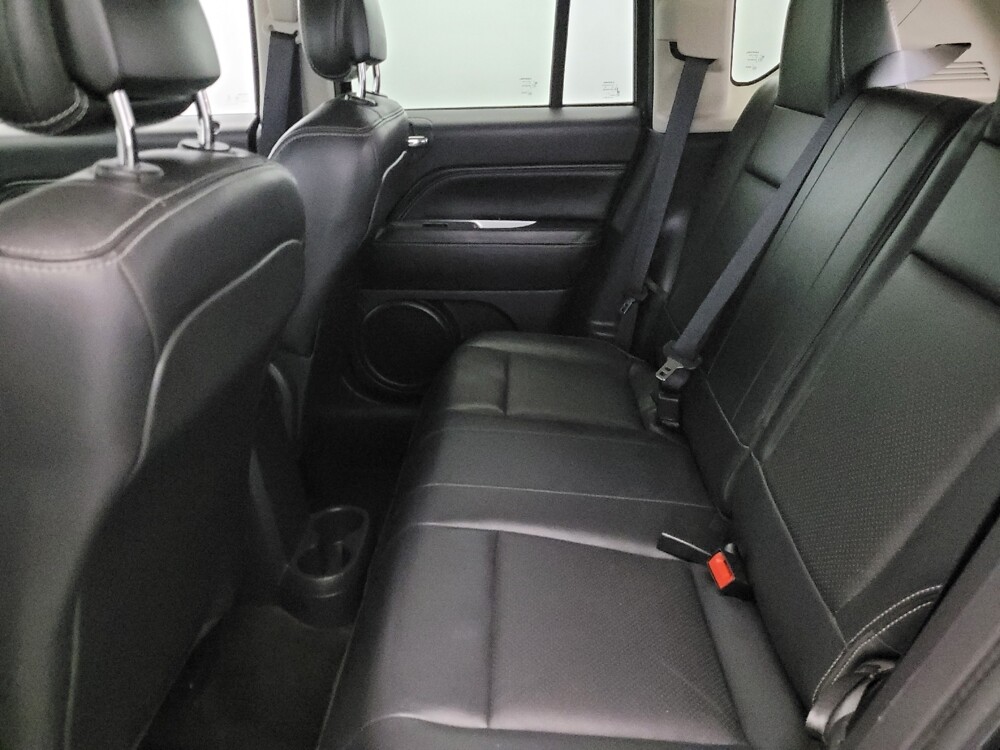 2014 Jeep Compass in Pittsburgh, PA 15236 - 18130721 18