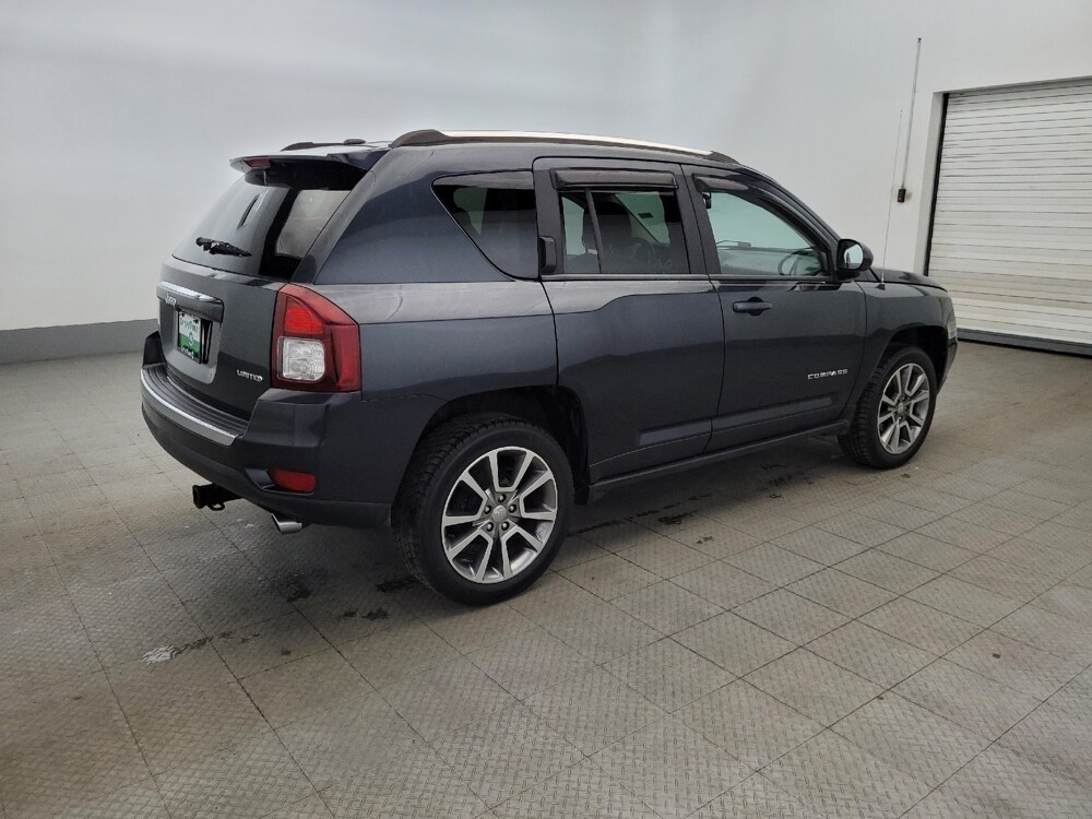 2014 Jeep Compass in Pittsburgh, PA 15236 - 18130721 10