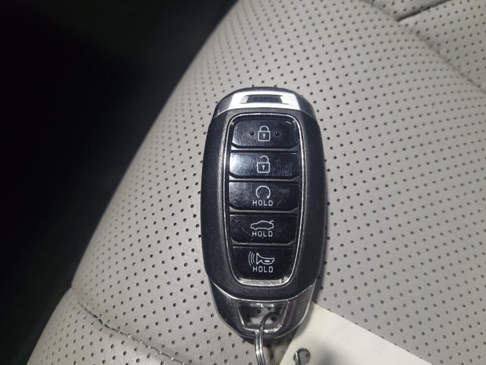 2021 Hyundai Elantra in Glen Burnie, MD 21061 - 18130730 32