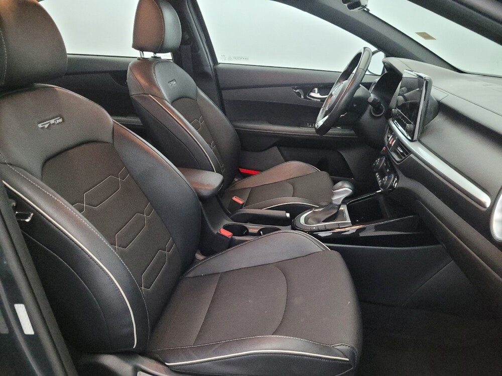 2023 Kia Forte in Williamstown, NJ 8094 - 18130732 21