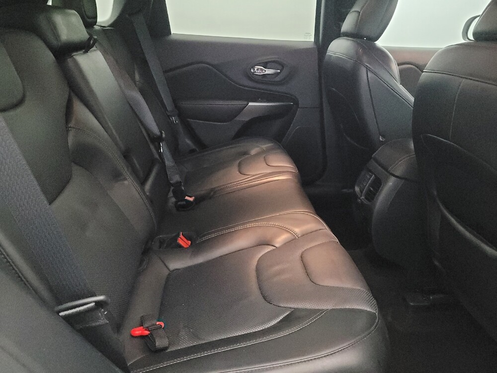 2020 Jeep Cherokee in Pittsburgh, PA 15236 - 18130734 19