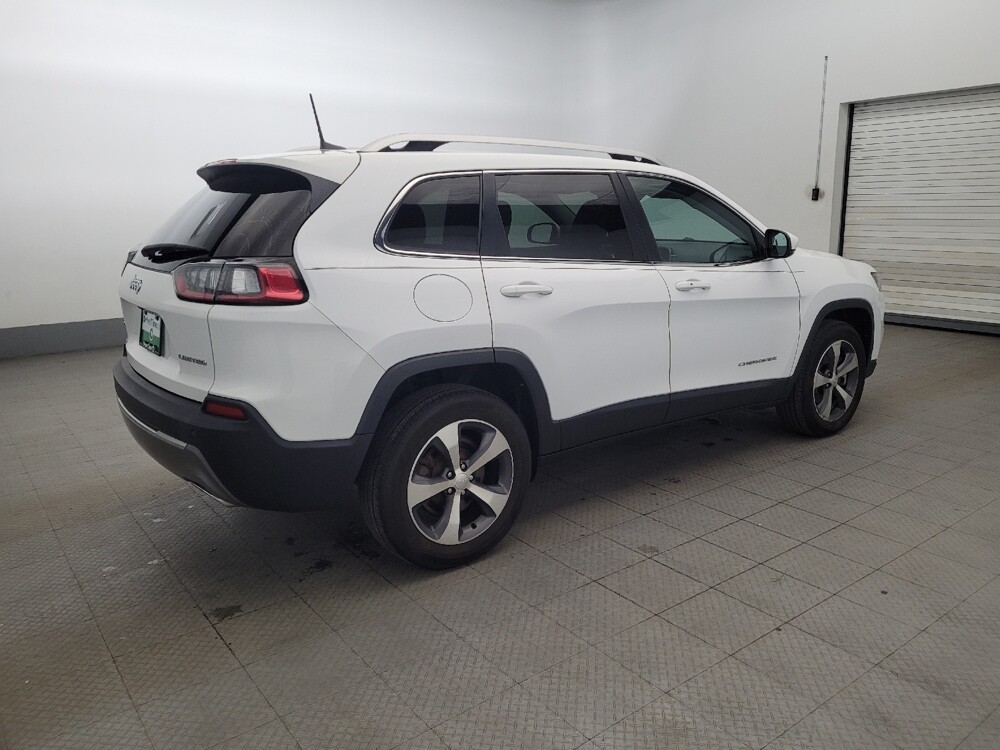 2020 Jeep Cherokee in Pittsburgh, PA 15236 - 18130734 10