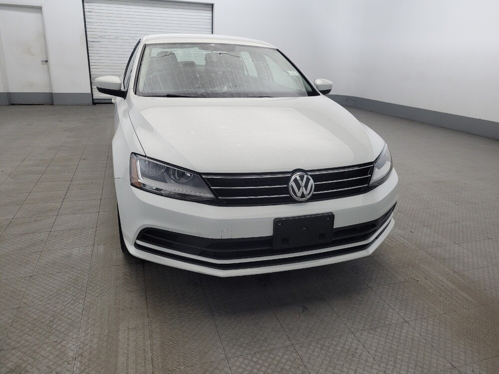 2017 Volkswagen Jetta in Glen Burnie, MD 21061 - 18130735 14