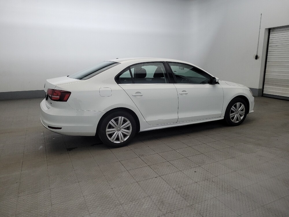 2017 Volkswagen Jetta in Glen Burnie, MD 21061 - 18130735 10