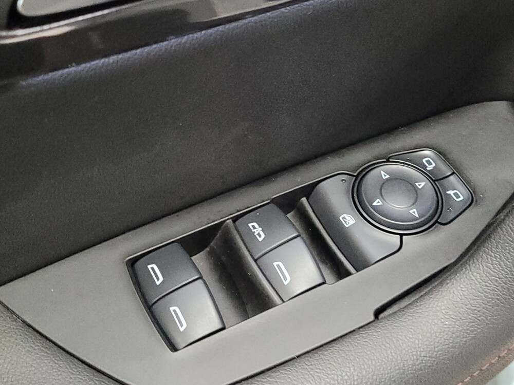 2019 Chevrolet Blazer in Temple Hills, MD 20746 - 18130738 27