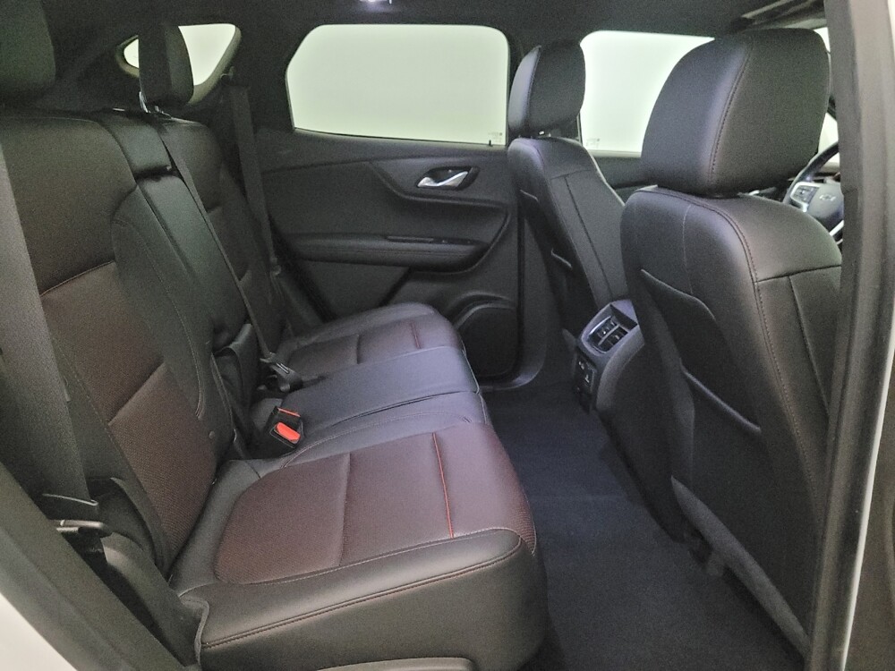 2019 Chevrolet Blazer in Temple Hills, MD 20746 - 18130738 19