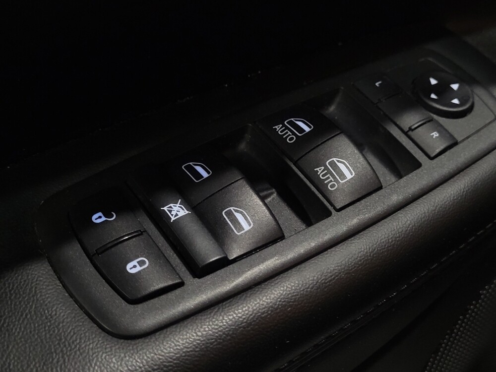 2020 Jeep Grand Cherokee in Henrico, VA 23223 - 18130740 27