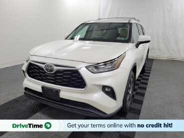 2020 Toyota Highlander in Plymouth Meeting, PA 19462