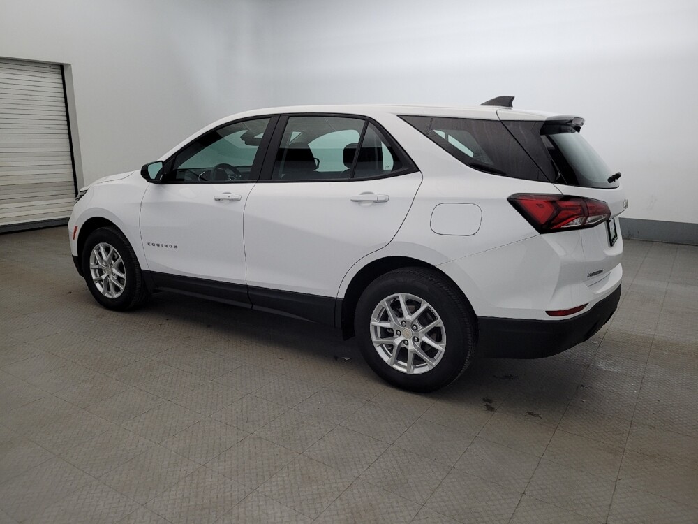 2024 Chevrolet Equinox in Williamstown, NJ 8094 - 18130743 3