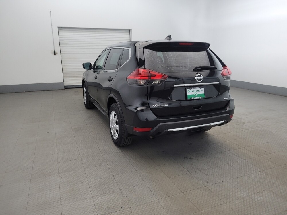 2017 Nissan Rogue in Williamstown, NJ 8094 - 18130744 5
