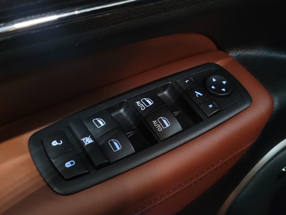 2017 Jeep Grand Cherokee in Henrico, VA 23223 - 18130749 27