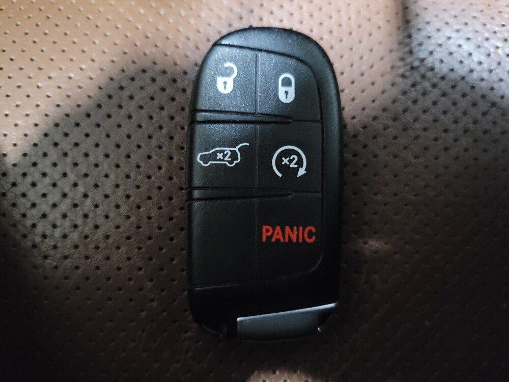 2017 Jeep Grand Cherokee in Henrico, VA 23223 - 18130749 32