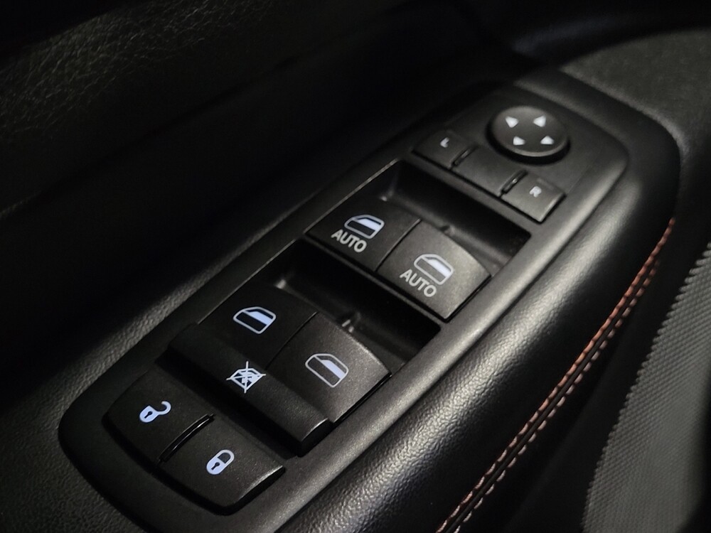 2016 Jeep Grand Cherokee in Chesapeake, VA 23320 - 18130750 27