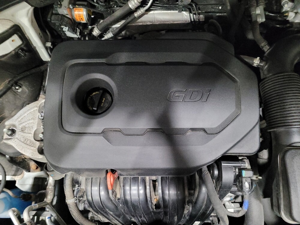 2019 Hyundai Santa Fe in Pittsburgh, PA 15236 - 18130756 30