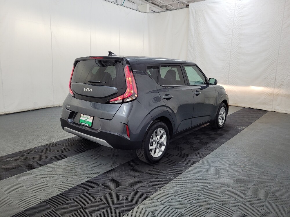 2025 Kia Soul in Plymouth Meeting, PA 19462 - 18130758 9