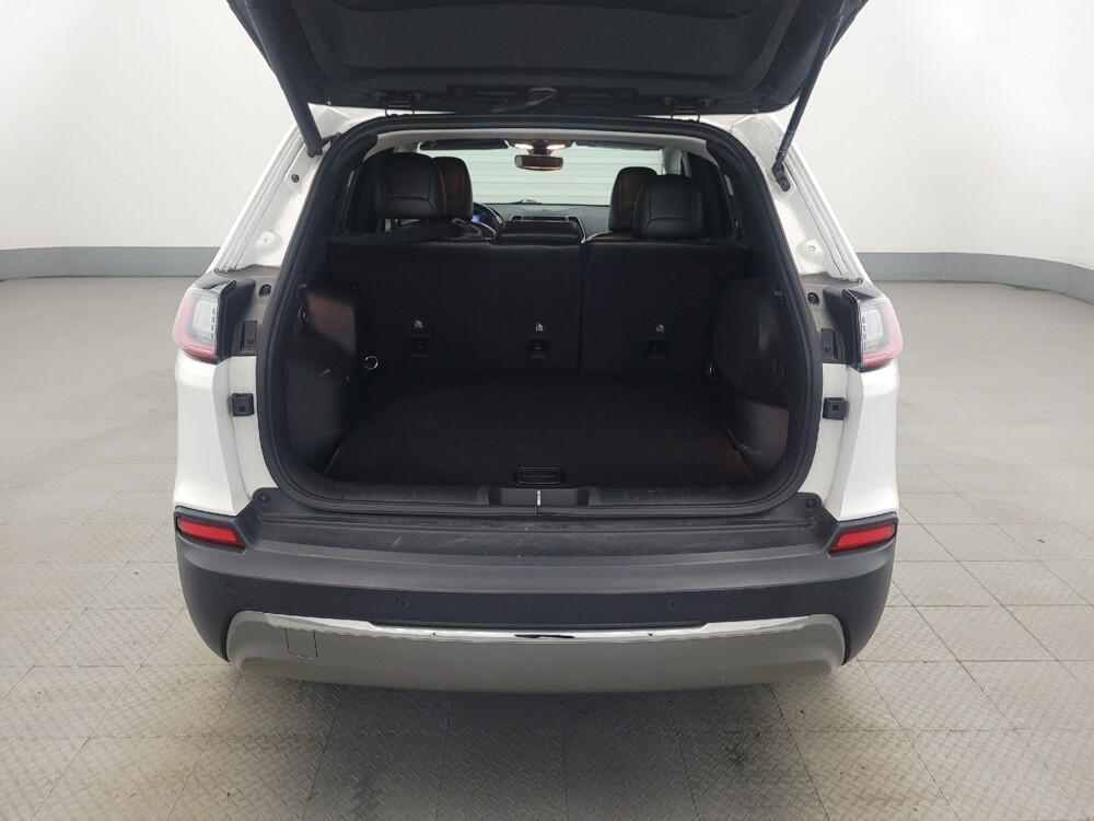 2020 Jeep Cherokee in Williamstown, NJ 8094 - 18130767 29