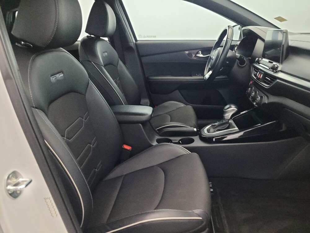 2021 Kia Forte in Williamstown, NJ 8094 - 18130768 21