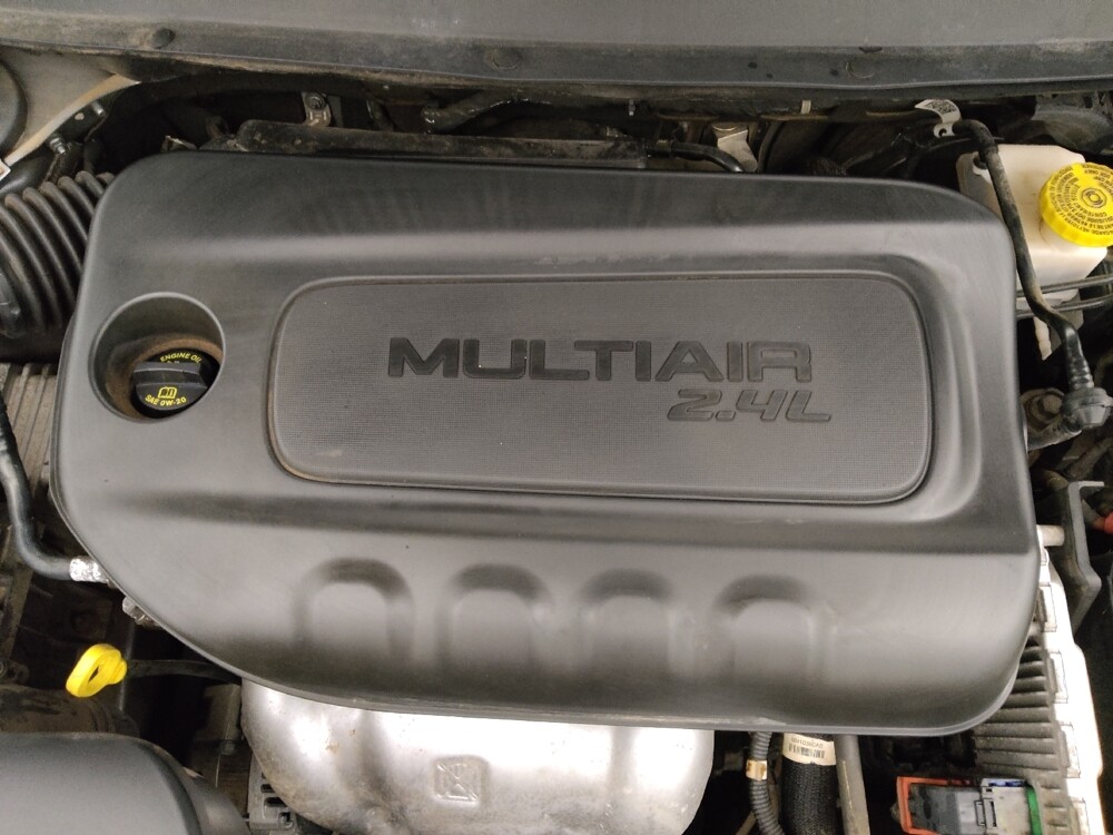 2020 Jeep Cherokee in Gladstone, MO 64118 - 18130773 30