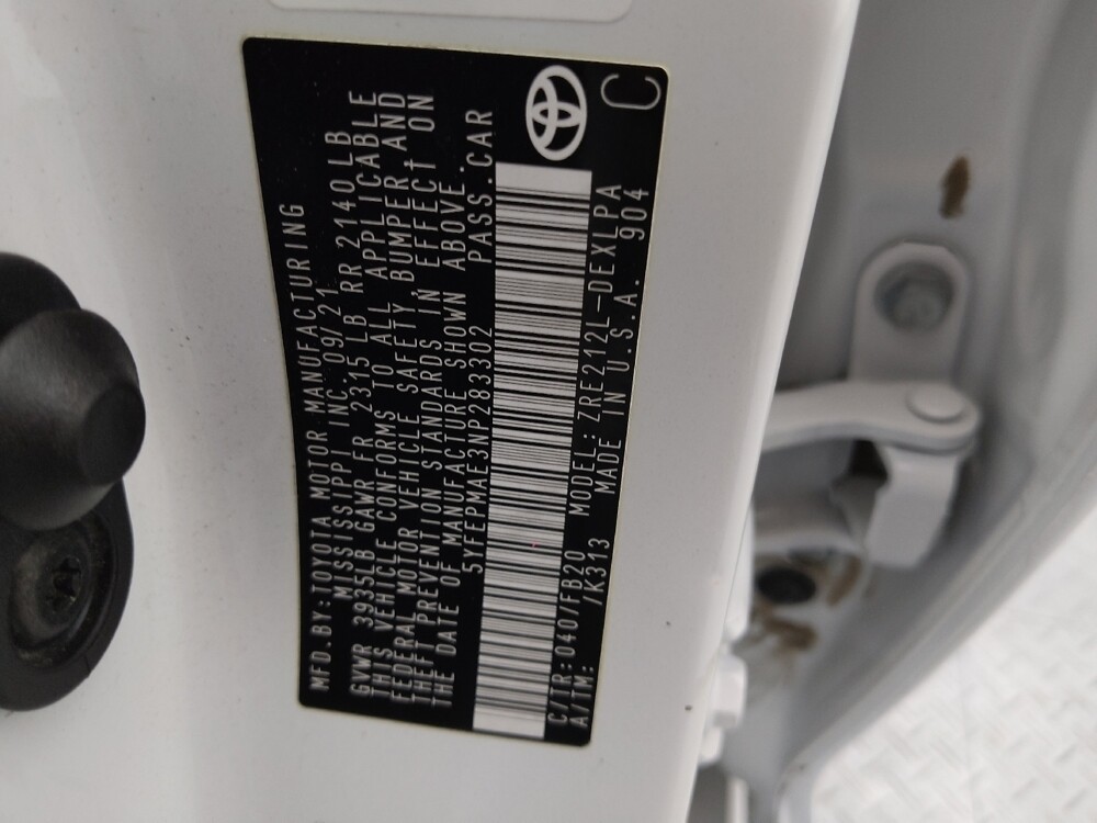 2022 Toyota Corolla in St. Louis, MO 63136 - 18130775 33