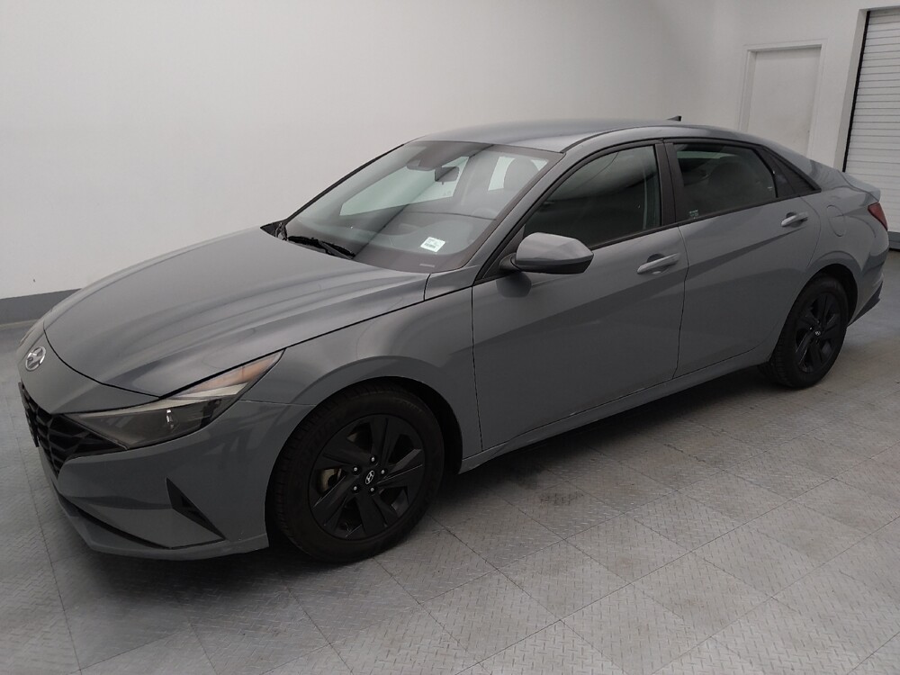 2021 Hyundai Elantra in Topeka, KS 66611 - 18130776 2