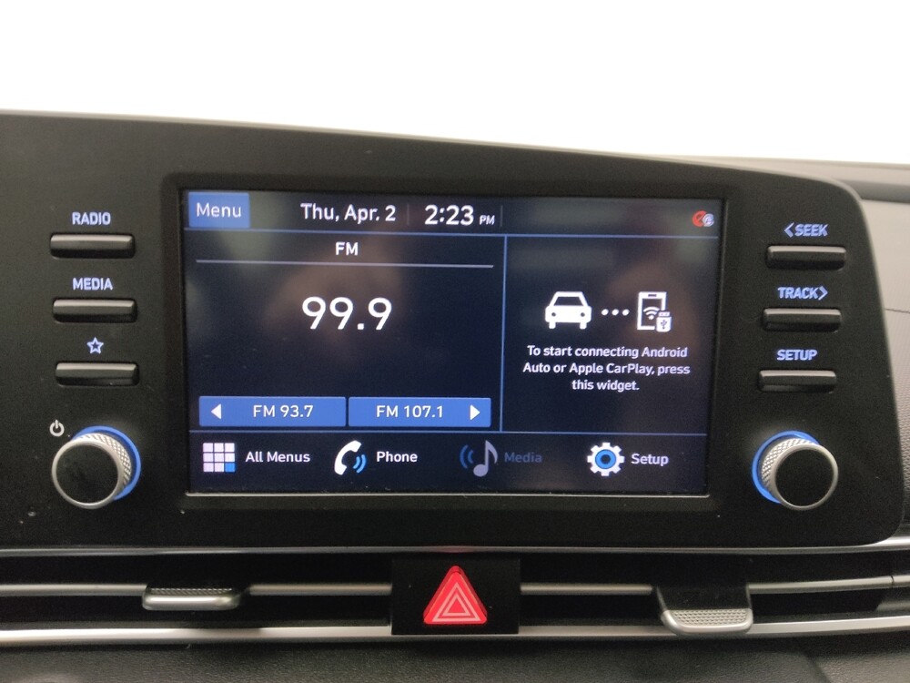 2021 Hyundai Elantra in Topeka, KS 66611 - 18130776 25